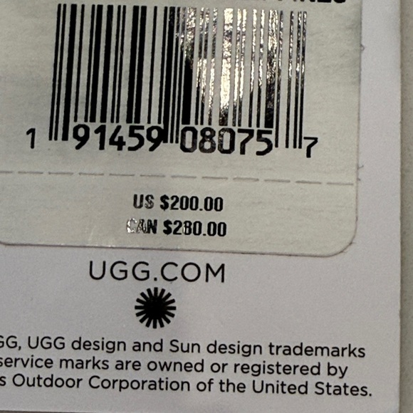 UGG Black Trapper Hat - Picture 10 of 10